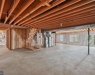 10417 Snow Point Drive - Photo Thumbnail 35