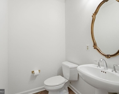 10417 Snow Point Drive - Photo Thumbnail 19