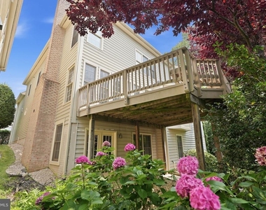 10417 Snow Point Drive - Photo Thumbnail 38