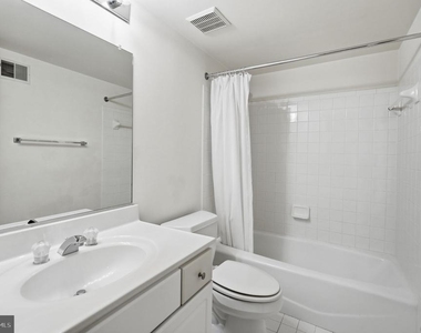 10417 Snow Point Drive - Photo Thumbnail 32
