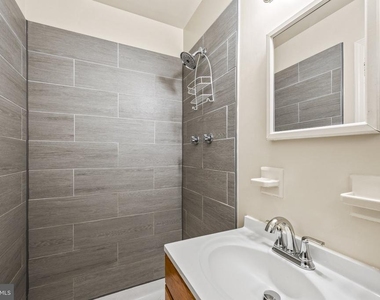 6201 Lone Oak Drive - Photo Thumbnail 23