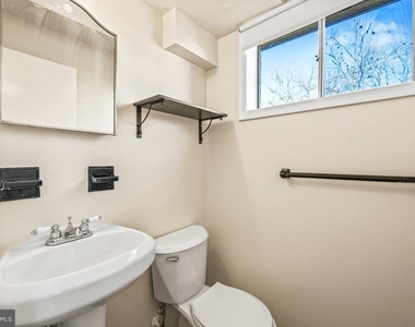 6201 Lone Oak Drive - Photo Thumbnail 13