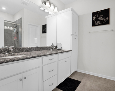 1202 Commack Drive - Photo Thumbnail 12