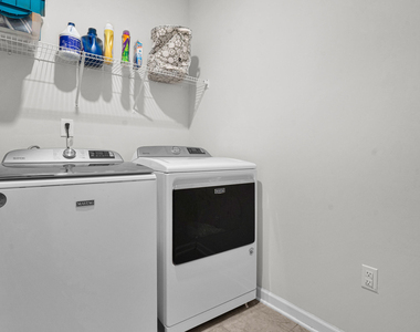 1202 Commack Drive - Photo Thumbnail 17