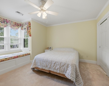 7514 Wellesley Park S - Photo Thumbnail 33