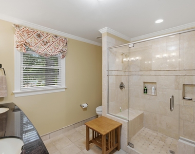7514 Wellesley Park S - Photo Thumbnail 23