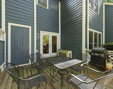 7514 Wellesley Park S - Photo Thumbnail 39