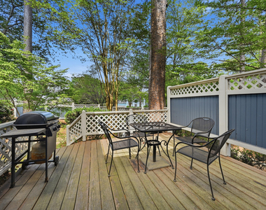 7514 Wellesley Park S - Photo Thumbnail 35