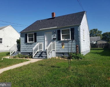 171 W Deen Avenue - Photo Thumbnail 1
