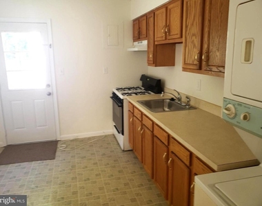 171 W Deen Avenue - Photo Thumbnail 6