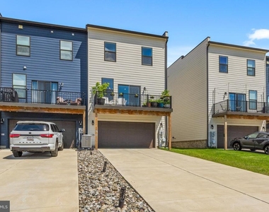 423 Carroll Walk Avenue - Photo Thumbnail 39