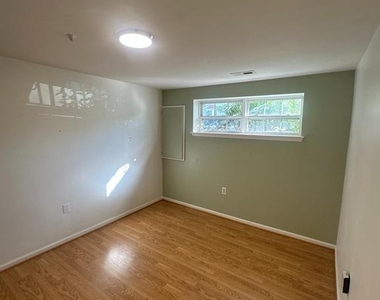 917 Halleck Drive - Photo Thumbnail 43