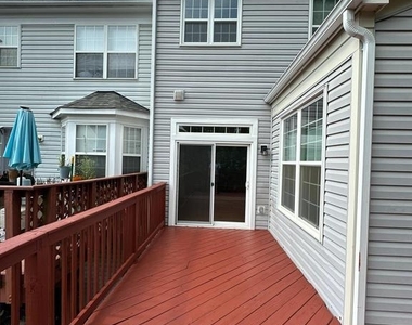 917 Halleck Drive - Photo Thumbnail 22