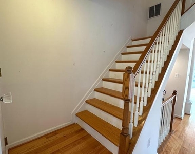 917 Halleck Drive - Photo Thumbnail 23