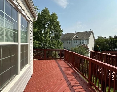 917 Halleck Drive - Photo Thumbnail 20