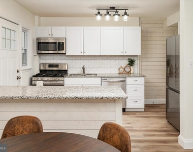 7920 Charlesmont Road - Photo Thumbnail 6