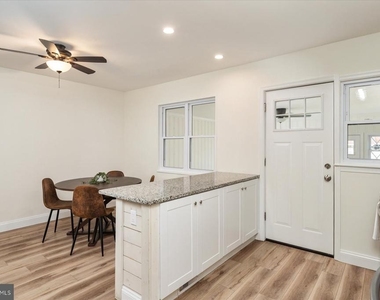 7920 Charlesmont Road - Photo Thumbnail 7
