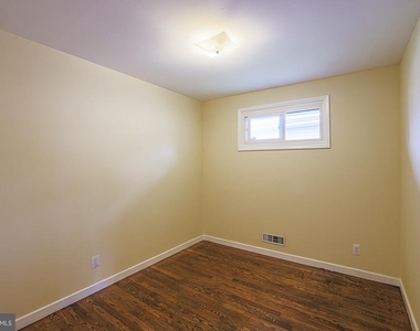 16 Hathaway Road - Photo Thumbnail 31