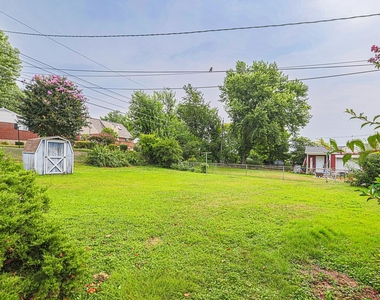 16 Hathaway Road - Photo Thumbnail 15