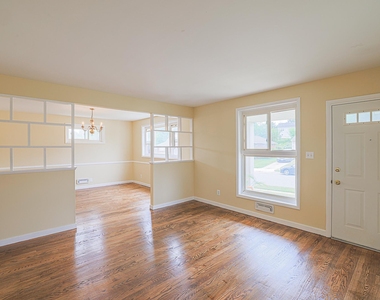 16 Hathaway Road - Photo Thumbnail 23