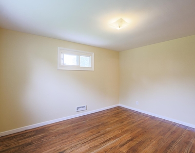 16 Hathaway Road - Photo Thumbnail 29
