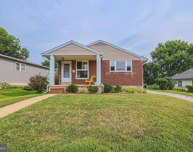 16 Hathaway Road - Photo Thumbnail 1