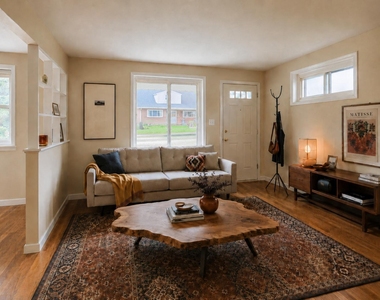 16 Hathaway Road - Photo Thumbnail 3