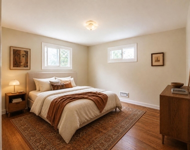 16 Hathaway Road - Photo Thumbnail 7
