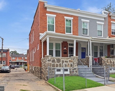 245 N Monastery Avenue - Photo Thumbnail 1