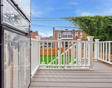 245 N Monastery Avenue - Photo Thumbnail 34
