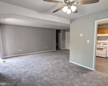 6001 Park Heights Avenue - Photo Thumbnail 7