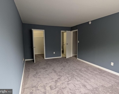 6001 Park Heights Avenue - Photo Thumbnail 9