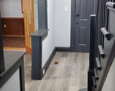 4213 Berger Avenue - Photo Thumbnail 29