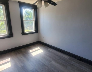 4213 Berger Avenue - Photo Thumbnail 81