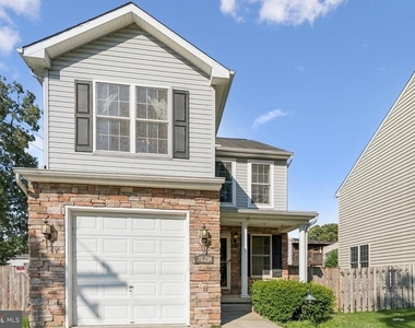 7821 Outing Avenue - Photo Thumbnail 1