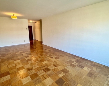 1425 4th Street Sw - Photo Thumbnail 5
