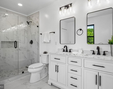 3108 Adams Street Ne - Photo Thumbnail 16