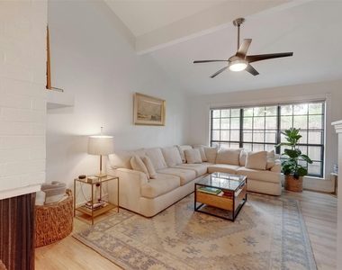 4159 Steck Ave - Photo Thumbnail 8