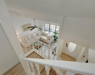 4159 Steck Ave - Photo Thumbnail 16