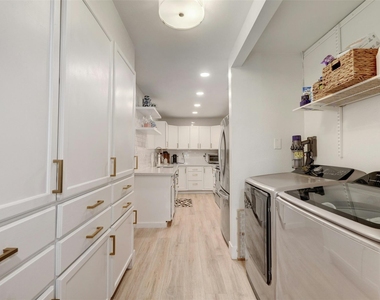 4159 Steck Ave - Photo Thumbnail 11