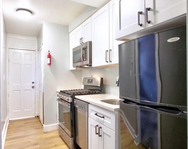 2538 9th Street Nw - Photo Thumbnail 5