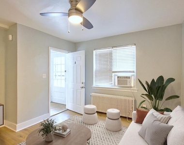 2538 9th Street Nw - Photo Thumbnail 2