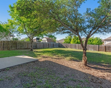 403 Lakemont Dr - Photo Thumbnail 23