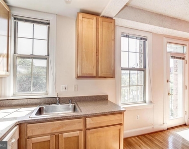 1401 Columbia Road Nw - Photo Thumbnail 8