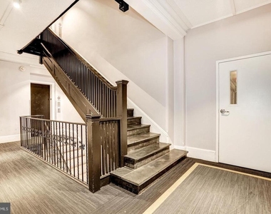 1401 Columbia Road Nw - Photo Thumbnail 3