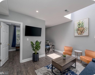 1705 West Virginia Avenue Ne - Photo Thumbnail 1