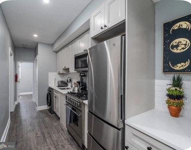 1705 West Virginia Avenue Ne - Photo Thumbnail 2