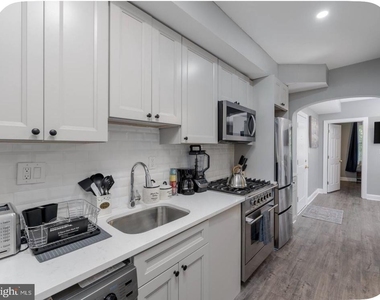 1705 West Virginia Avenue Ne - Photo Thumbnail 3