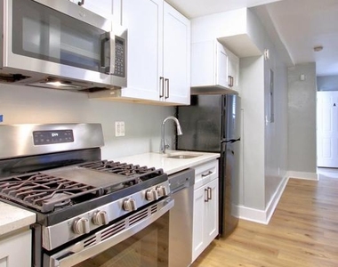 2538 9th Street Nw - Photo Thumbnail 10