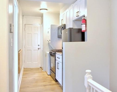 2538 9th Street Nw - Photo Thumbnail 3
